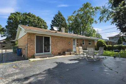 5023 W 81st Street, Burbank, IL 60459 - Photo 35