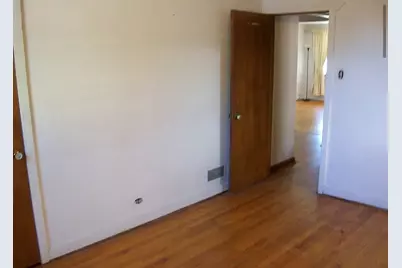 2433 S Keystone Avenue, North Riverside, IL 60546 - Photo 7