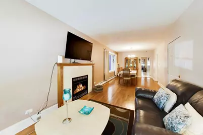 4252 N Whipple Street, Chicago, IL 60618 - Photo 5