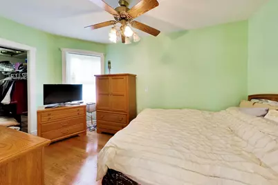 4252 N Whipple Street, Chicago, IL 60618 - Photo 11
