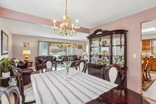 5441 S Ashland Ave, Countryside, IL 60525 - Photo 9