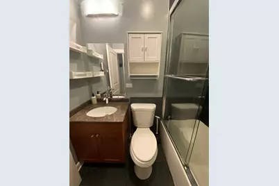 1900 W Byron Street #2, Chicago, IL 60618 - Photo 11