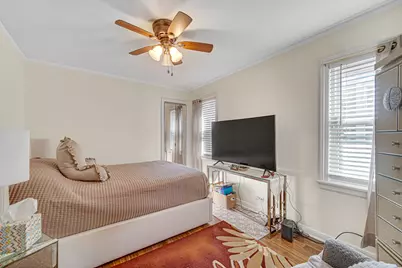 8610 S Vernon Avenue, Chicago, IL 60619 - Photo 11