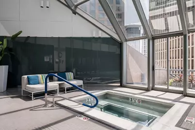 950 N Michigan Avenue #4704, Chicago, IL 60611 - Photo 27