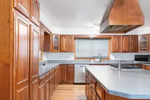 519 S 7th Ave, Maywood, IL 60153 - Photo 9