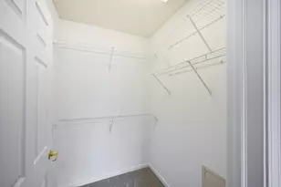 1 S Lincoln Ave, Lombard, IL 60148 - Photo 11