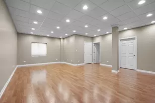 322 Montabello, Bloomingdale, IL 60108 - Photo 27