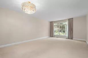 322 Montabello, Bloomingdale, IL 60108 - Photo 5