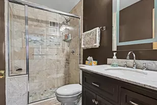9840 S Pulaski Rd, Oak Lawn, IL 60453 - Photo 9