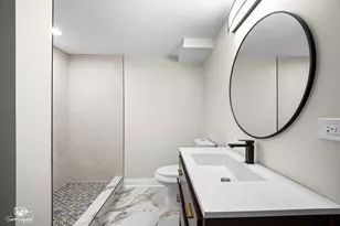 8445 S Luella Ave, Chicago, IL 60617 - Photo 23