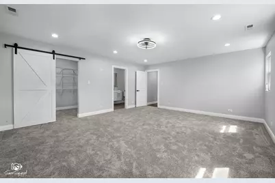 8445 S Luella Avenue, Chicago, IL 60617 - Photo 13