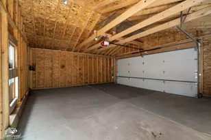 8445 S Luella Ave, Chicago, IL 60617 - Photo 27