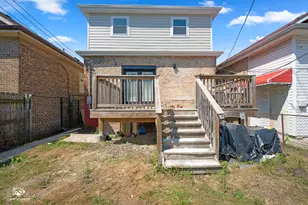 8445 S Luella Ave, Chicago, IL 60617 - Photo 29