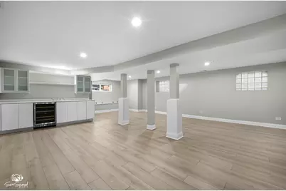 8445 S Luella Avenue, Chicago, IL 60617 - Photo 25