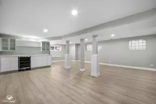 8445 S Luella Ave, Chicago, IL 60617 - Photo 25