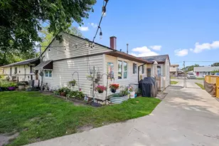 9067 S Main St, Hometown, IL 60456 - Photo 17