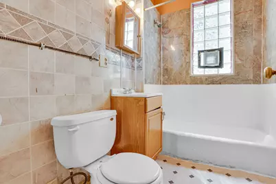 8533 S Manistee Avenue, Chicago, IL 60617 - Photo 7