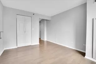 345 N La Salle Dr, Chicago, IL 60654 - Photo 27