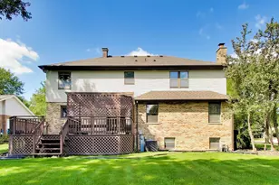 7533 Wilton Rd, Darien, IL 60561 - Photo 31