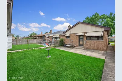 5032 Michigan Avenue, Schiller Park, IL 60176 - Photo 15