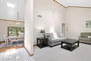 48 Glenda Ln, Plano, IL 60545 - Photo 7
