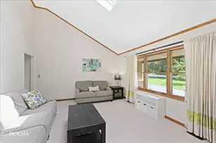48 Glenda Ln, Plano, IL 60545 - Photo 9
