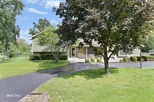 48 Glenda Ln, Plano, IL 60545 - Photo 1