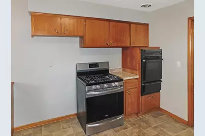 519 Ravine Street, South Beloit, IL 61080 - Photo 5