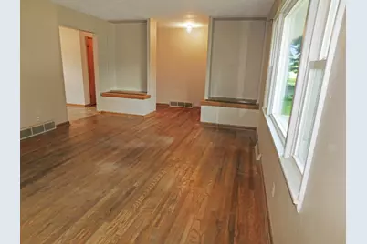 519 Ravine Street, South Beloit, IL 61080 - Photo 3