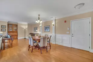 405 W Pierce Rd, Itasca, IL 60143 - Photo 5