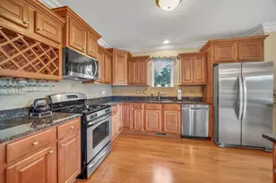405 W Pierce Rd, Itasca, IL 60143 - Photo 9