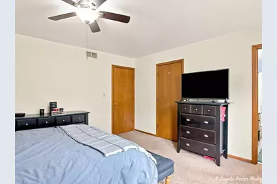 24878 W Highwoods Drive, Lake Villa, IL 60046 - Photo 19