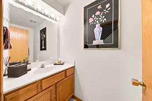 4304 W Termunde Dr, Alsip, IL 60803 - Photo 9
