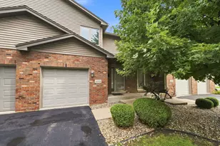 4304 W Termunde Dr, Alsip, IL 60803 - Photo 1