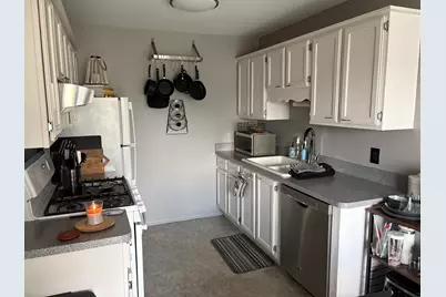 2325 Aster Lane, Crest Hill, IL 60403 - Photo 17