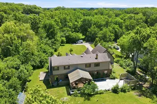 10S230 Grant St, Burr Ridge, IL 60527 - Photo 5