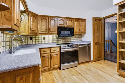 7901 Louella Drive, Roscoe, IL 61073 - Photo 11