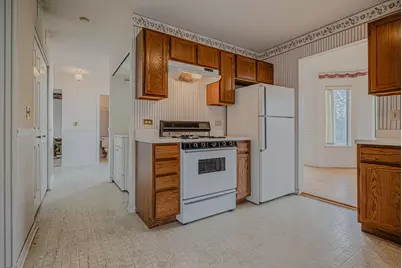 5907 Delaware Avenue, Gurnee, IL 60031 - Photo 13