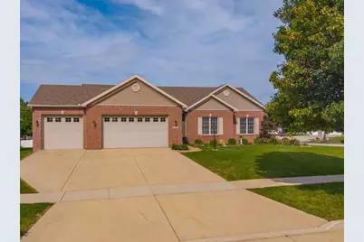 2030 Escalade Road, Bloomington, IL 61705 - Photo 53