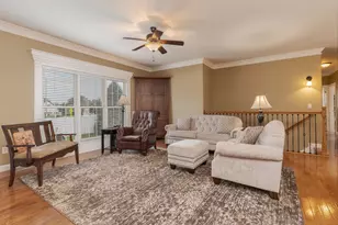 2030 Escalade Rd, Bloomington, IL 61705 - Photo 9