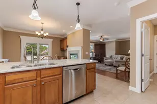 2030 Escalade Rd, Bloomington, IL 61705 - Photo 13