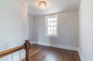 7137 N Francisco Ave, Chicago, IL 60645 - Photo 23