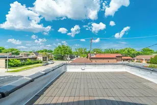7137 N Francisco Ave, Chicago, IL 60645 - Photo 25