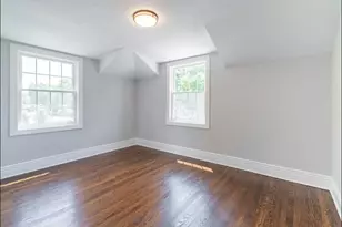 7137 N Francisco Ave, Chicago, IL 60645 - Photo 21