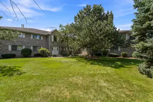 340 Loyola Dr, Elgin, IL 60123 - Photo 35