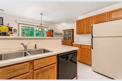 340 Loyola Drive #D, Elgin, IL 60123 - Photo 17