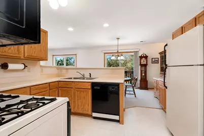340 Loyola Drive #D, Elgin, IL 60123 - Photo 13