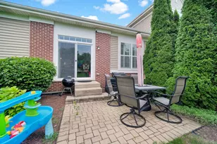 1031 Ravendale Ct, Naperville, IL 60540 - Photo 35
