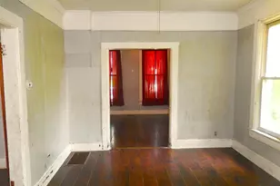 219 W 118th St, Chicago, IL 60628 - Photo 5