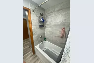421 Hyde Park Avenue, Hillside, IL 60162 - Photo 9